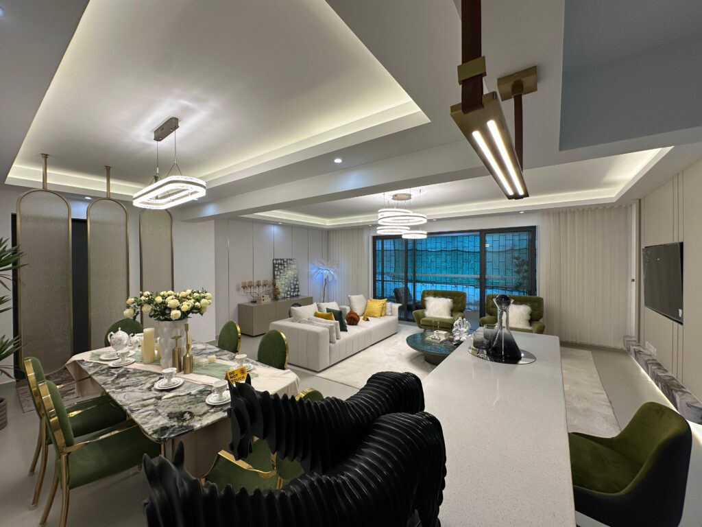 4 Bedroom Apartment with DSQ