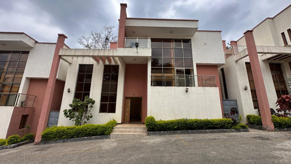 Luxury 5-Bedroom Townhouse Lavington Nairobi | For Sale